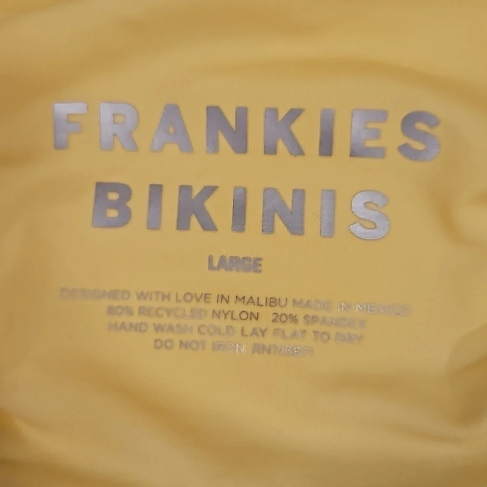 💕FRANKIES BIKINIS💕 Bella Bandeau Bikini Top Monarch Butterfly Print Large NWT